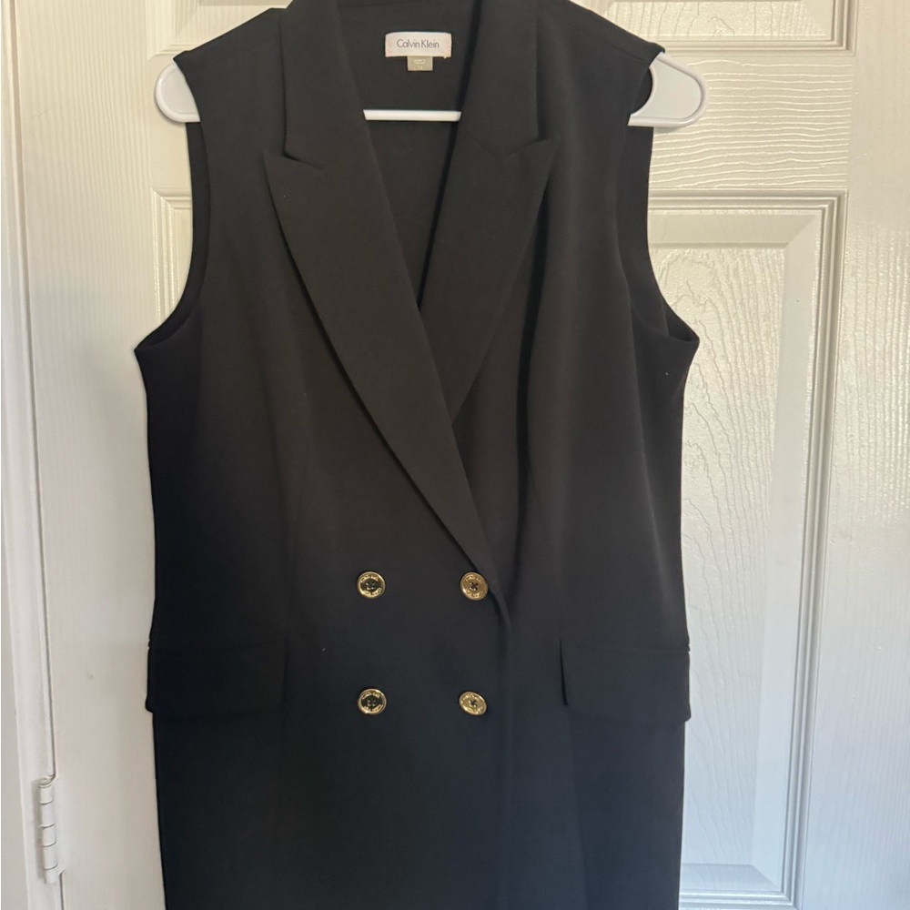 Black Sleeveless Blazer